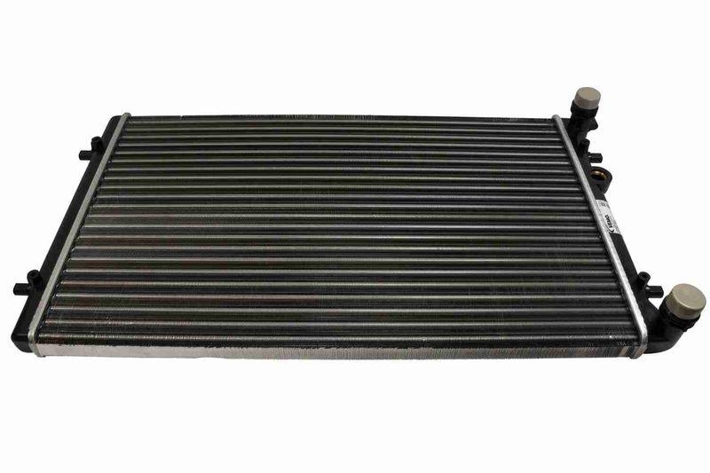 VEMO Radiator, engine cooling Original VEMO Quality