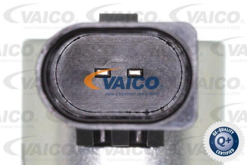 VAICO Control Valve, camshaft adjustment Q+, original equipment manufacturer quality