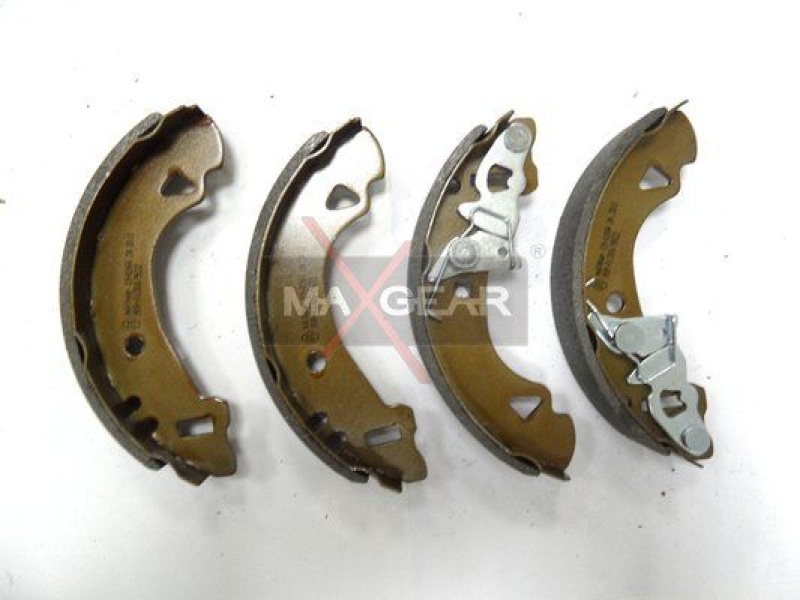 MAXGEAR Brake Shoe Set