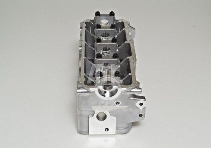 AMC Cylinder Head