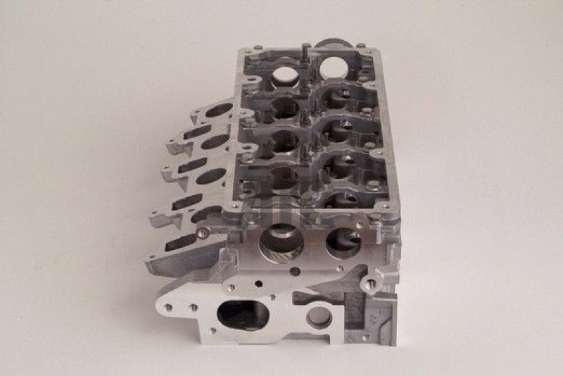 AMC Cylinder Head