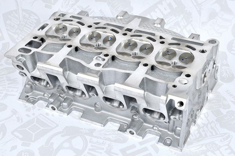 ET ENGINETEAM Cylinder Head