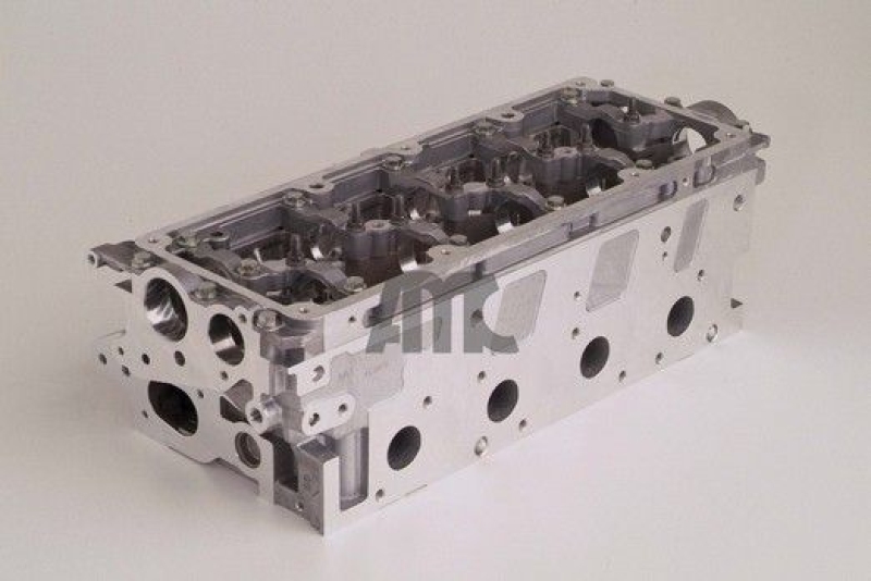 AMC Cylinder Head